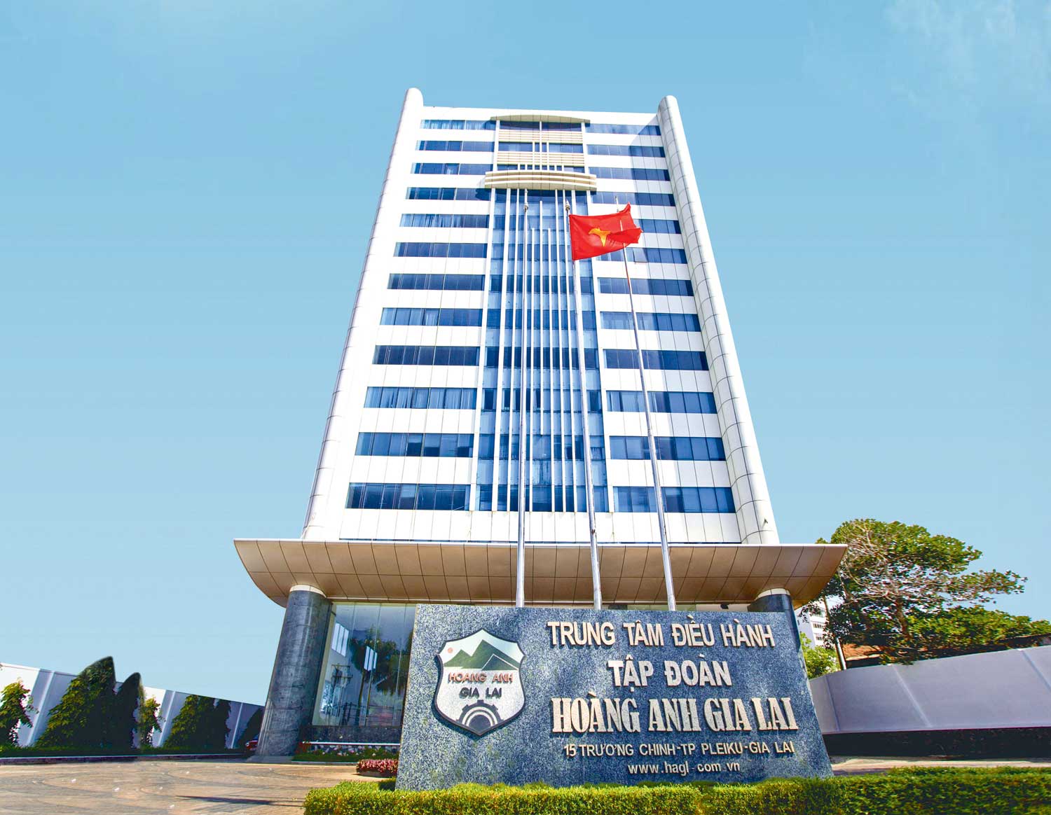 HAGL muốn bán thêm 80 triệu cổ phiếu HNG