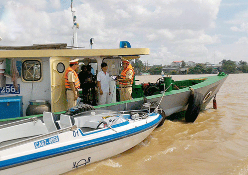 Phạt đến 40 triệu đồng lái tàu thuyền sử dụng rượu bia