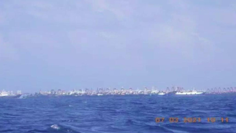 Hơn 200 tàu Trung Quốc tập kết bất thường trên biển Đông