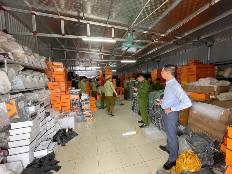 Hàng gian, hàng giả trên không gian mạng Bài toán nan giải