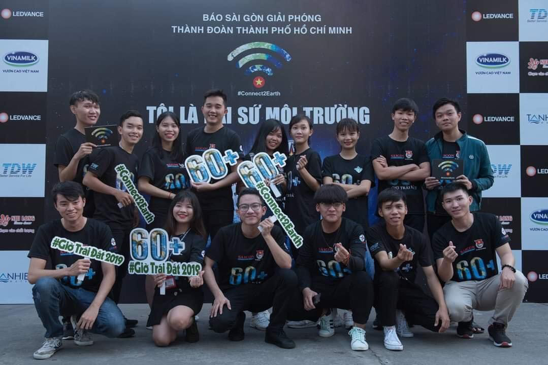 Hàng chục ngàn tình nguyện viên tham gia chiến dịch Giờ Trái đất năm 2021