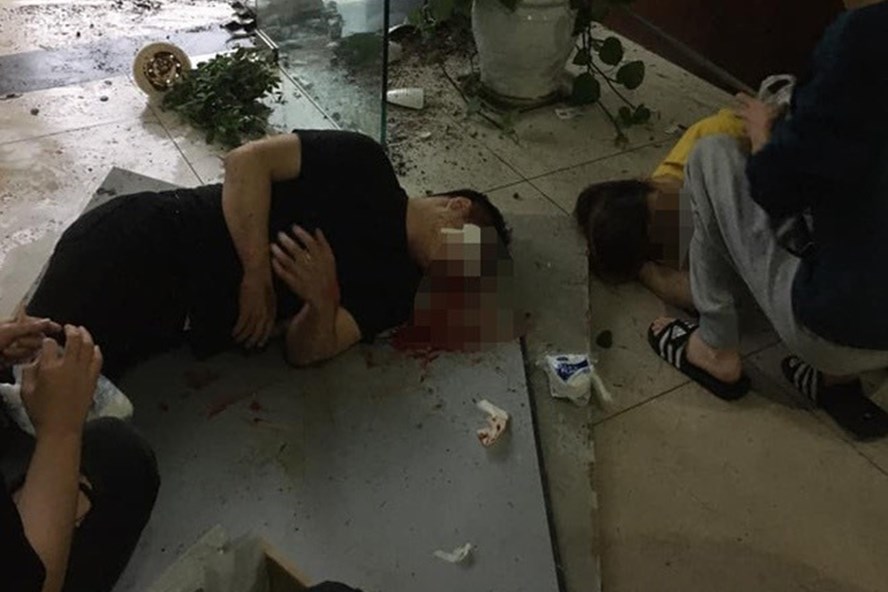 Sập trần chung cư Meco Complex, hai người bị thương nặng