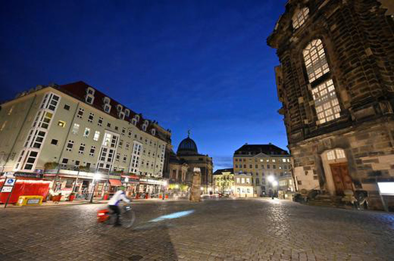 Liên Bang Đức kêu gọi phong tỏa cứng trong 2 tuần