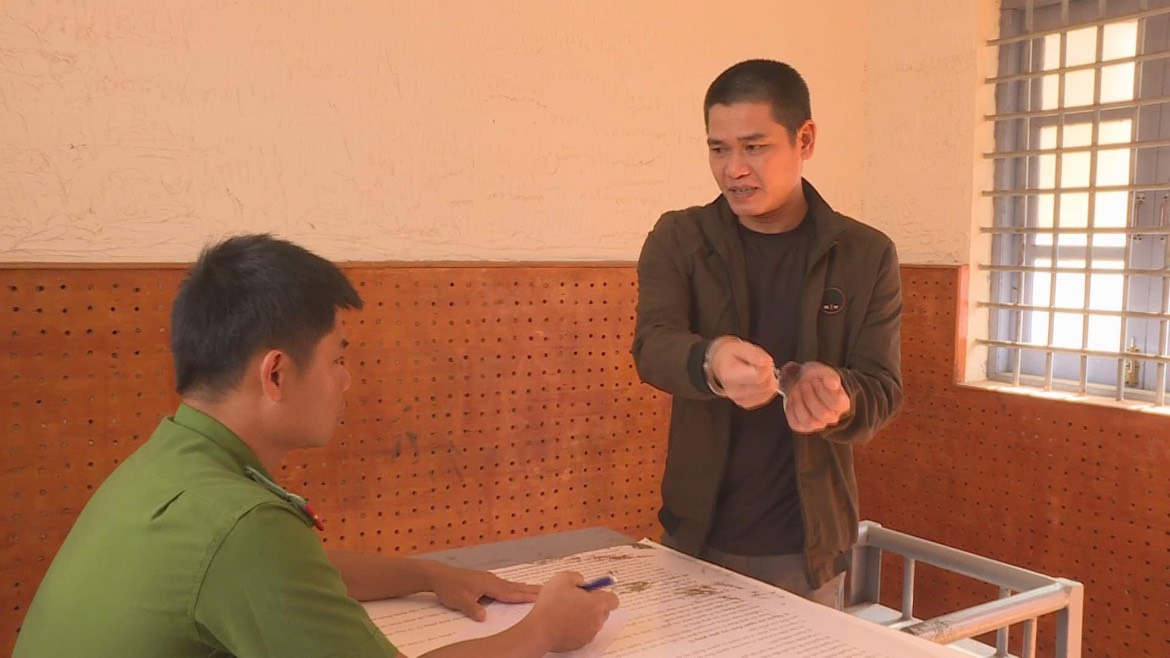 Đắk Lắk Bắt đối tượng đâm người trọng thương sau 12 năm bỏ trốn