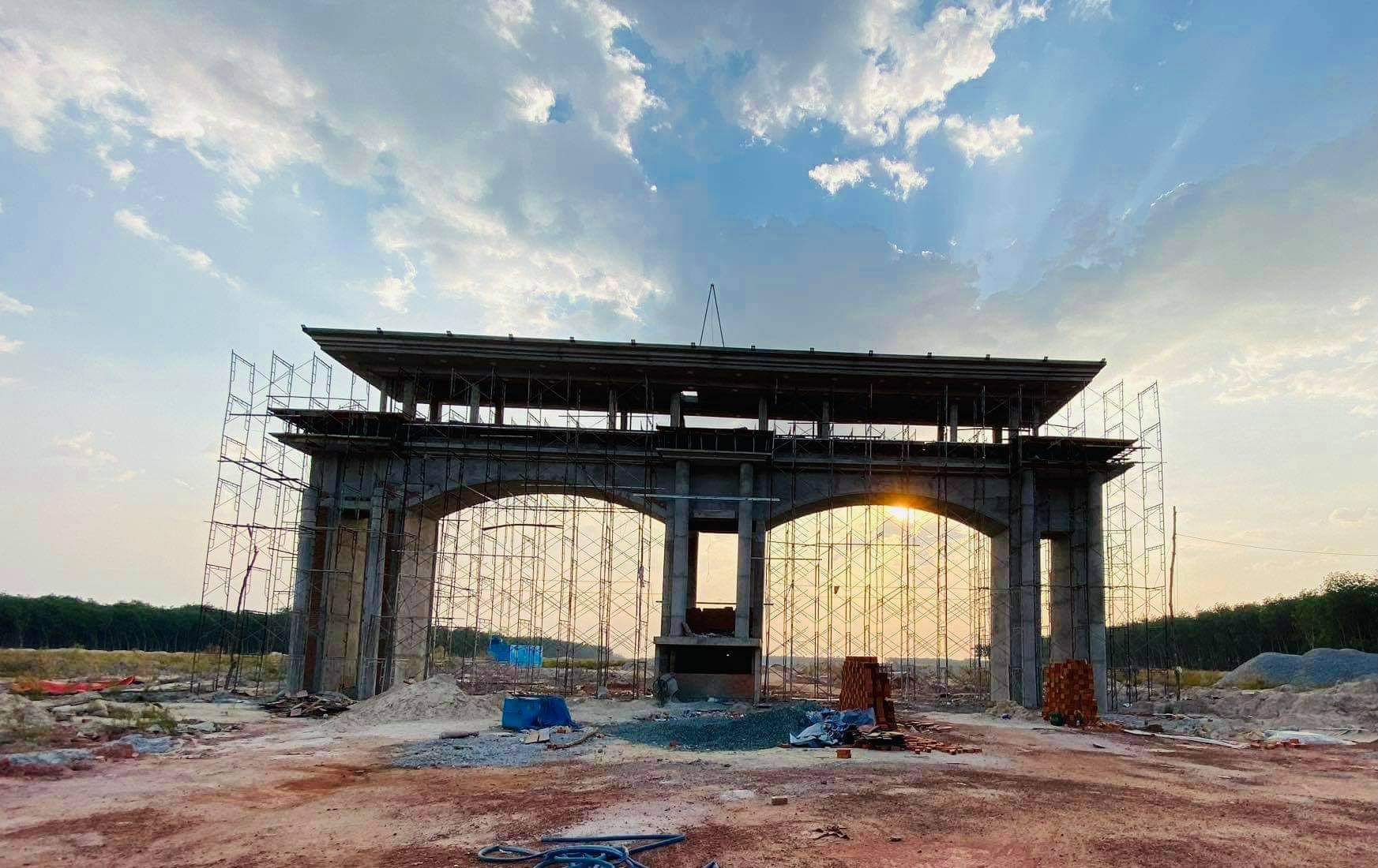 Siêu dự án Hoàng Gia Phú từng rao bán rầm rộ bị Sở Xây dựng Bình Dương “tuýt còi”