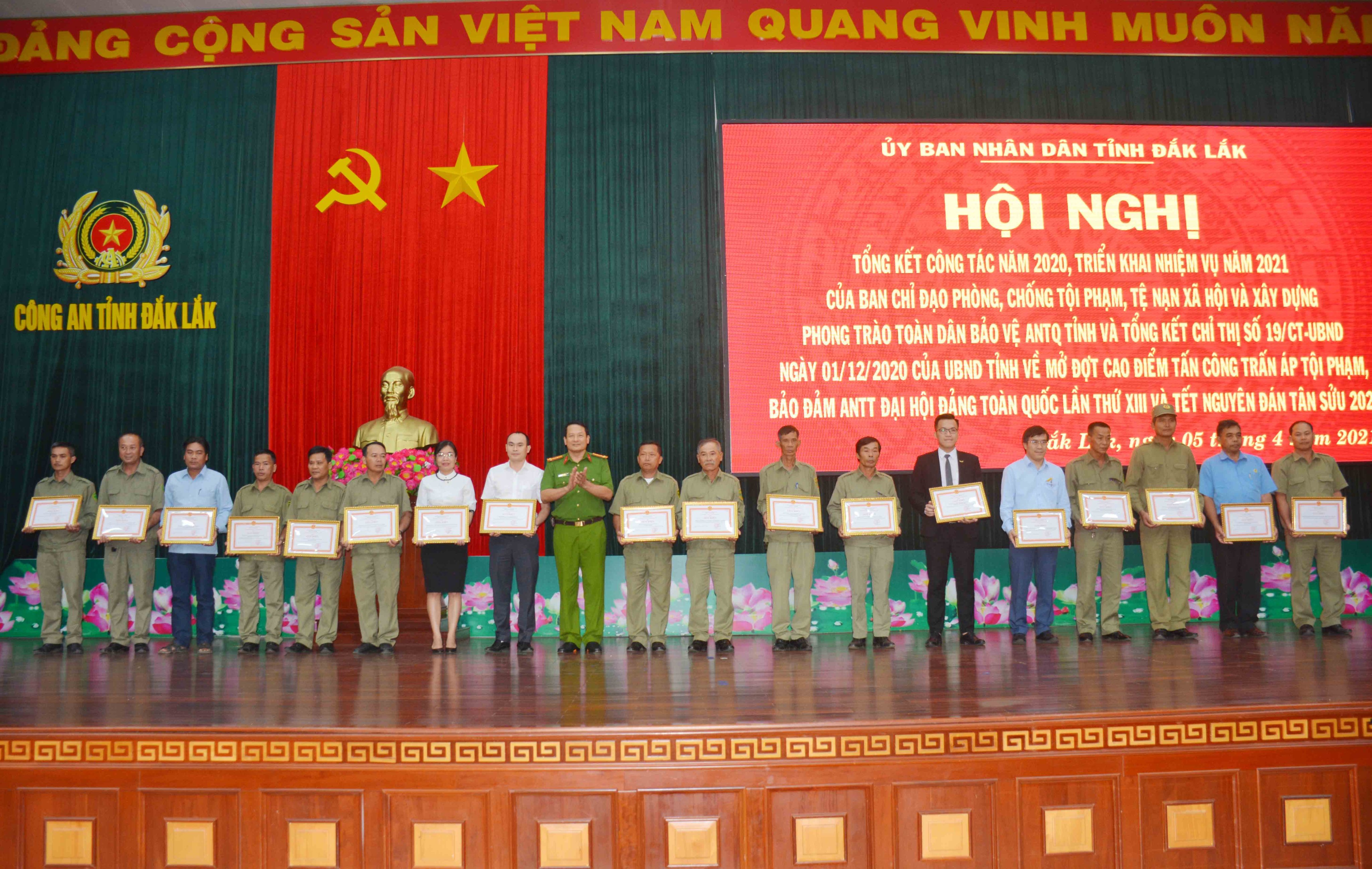 Đắk Lắk Tổng kết công tác phòng chống tội phạm và xây dựng phong trào toàn dân bảo vệ an ninh Tổ quốc 