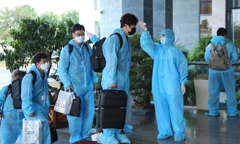 Chiều 54, Việt Nam thêm 6 ca mắc COVID-19 mới, được cách ly sau khi nhập cảnh