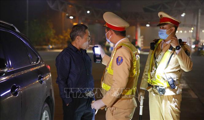 Phát hiện 13.477 trường hợp vi phạm nồng độ cồn chỉ trong 3 tuần