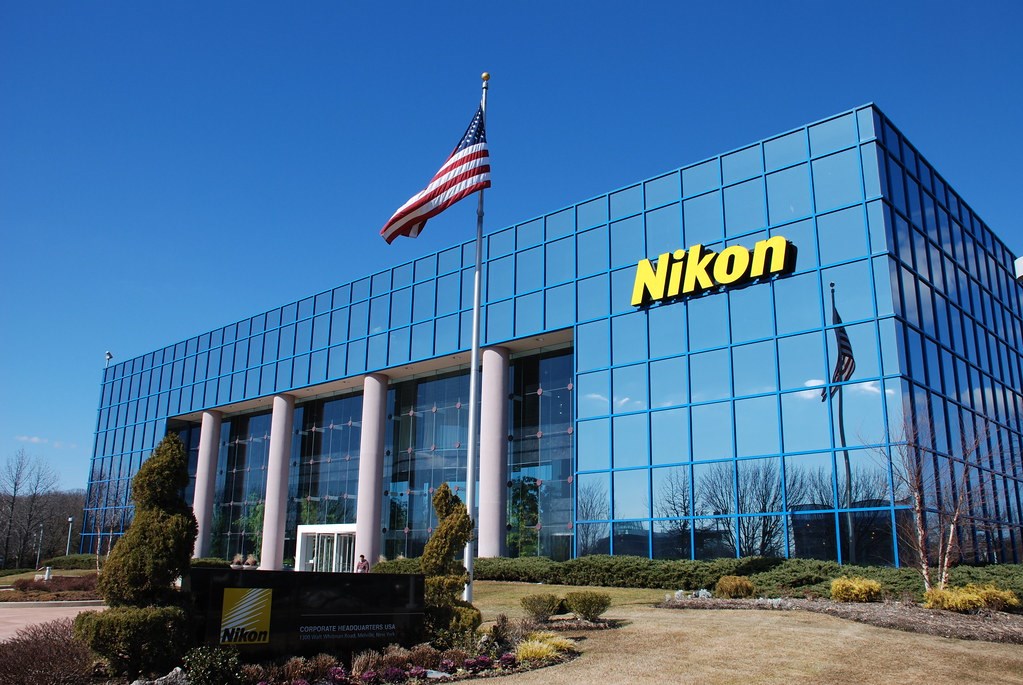 Nikon chi 91 triệu USD để bước vào ngành hàng không vũ trụ