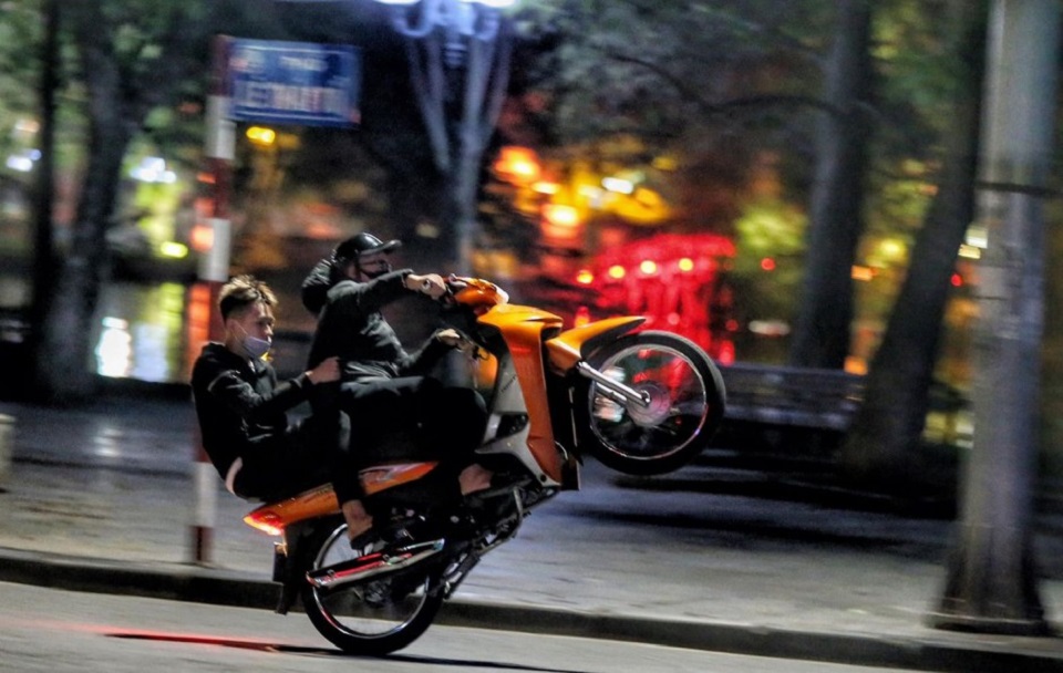 Phú Yên Thiếu niên đâm 2 vợ chồng thương vong vì bị tát khi rú ga xe máy ầm ĩ