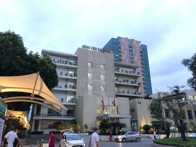 Thông tin về việc gần 200 cán bộ, nhân viên Bệnh viện Bạch Mai xin nghỉ việc