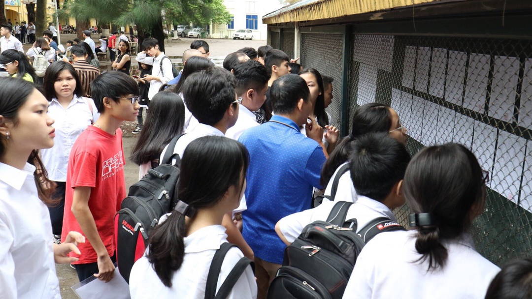 Học sinh Hà Nội bắt đầu nộp phiếu đăng ký dự tuyển vào lớp 10 từ ngày 125