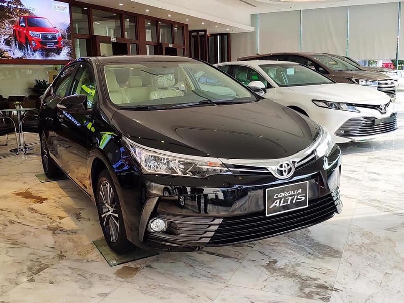 Toyota Việt Nam đính chính thông tin nhãn dán đai an toàn trên xe Corolla