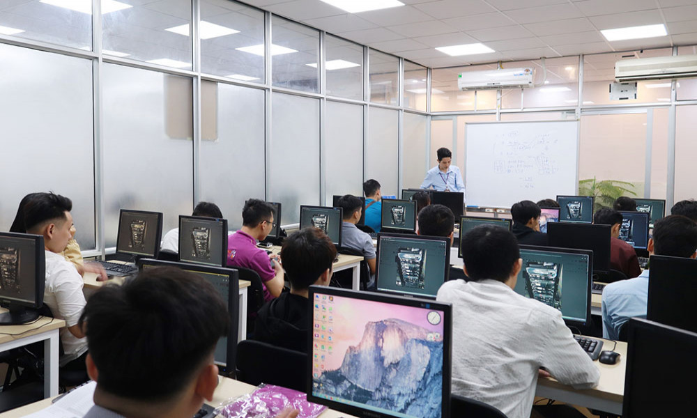 Đề xuất áp dụng cơ chế ưu tiên ngành đào tạo CNTT, du lịch 