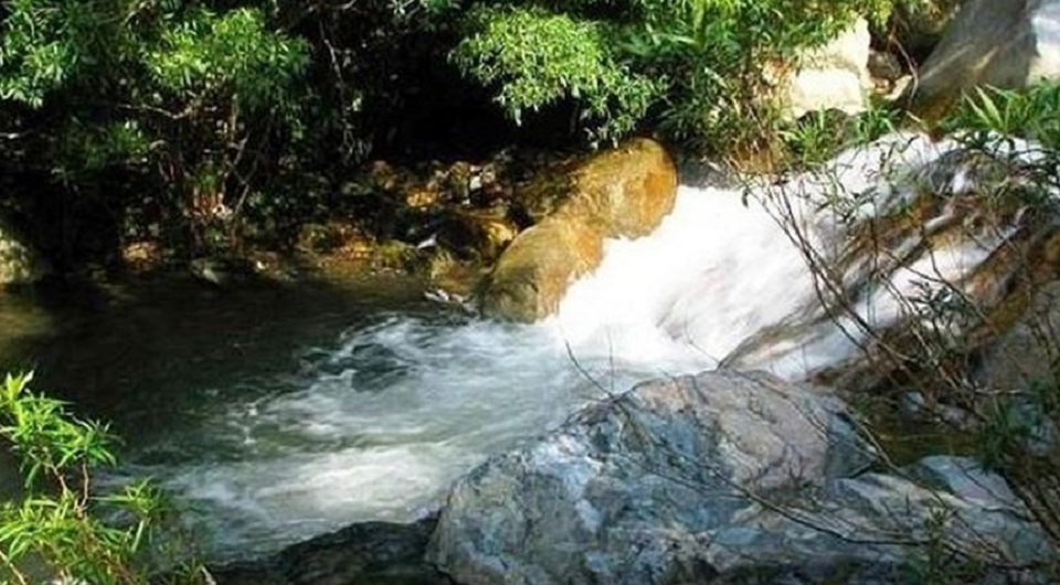 Gia Lai Ra suối tắm, 1 công nhân đuối nước tử vong