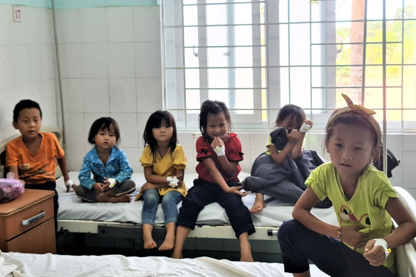 Đắk Nông Hơn 100 người có biểu hiện ngộ độc sau khi ăn tiệc đám cưới