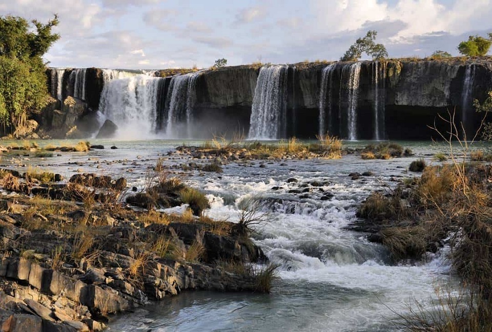 Đắk Nông Du khách Nga mất tích khi đi chơi thác Đray Sáp