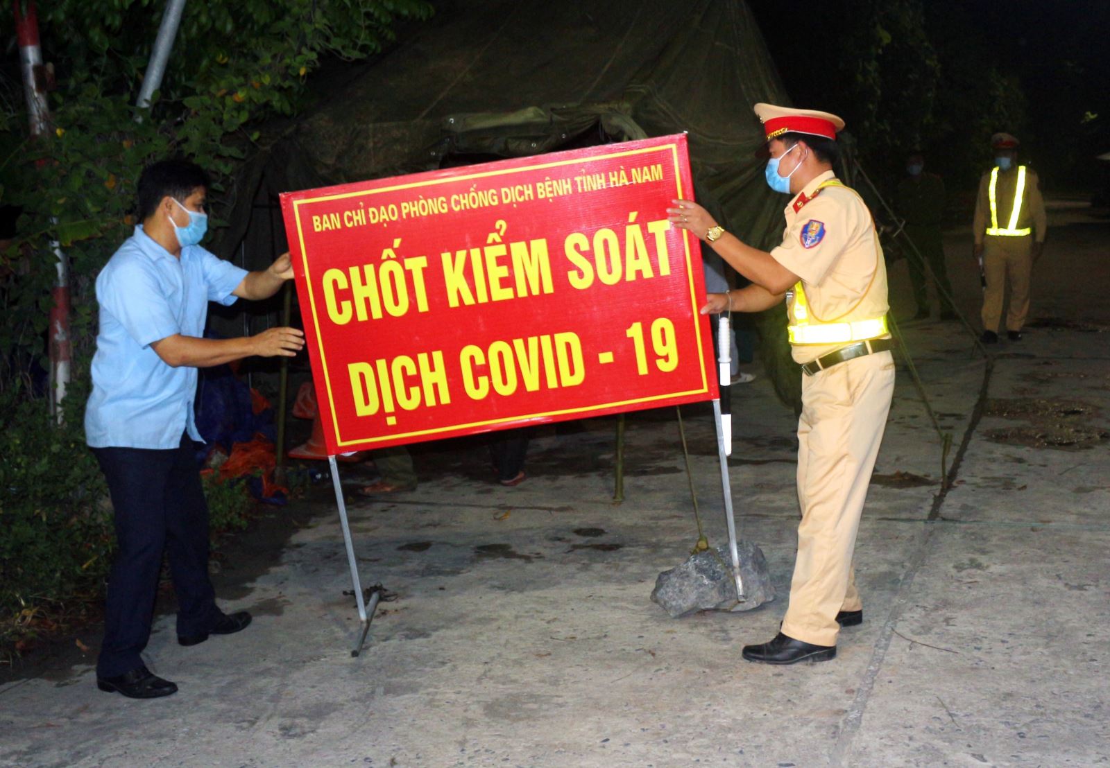 Thêm 3 ca COVID-19 lây nhiễm cộng đồng tại Hà Nam