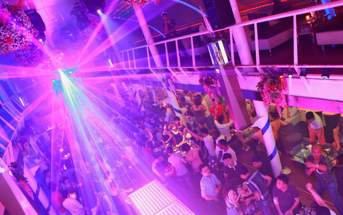 TP Hồ Chí Minh đóng cửa karaoke, quán bar và vũ trường từ 18h ngày 304, 