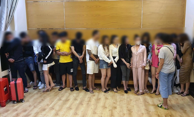 Bình Thuận Bắt quả tang nhóm thanh niên thuê biệt thự tổ chức sinh nhật ma túy