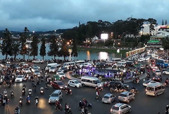 Du khách Đà Lạt tăng đột biến UBND tỉnh Lâm Đồng ra văn bản khẩn