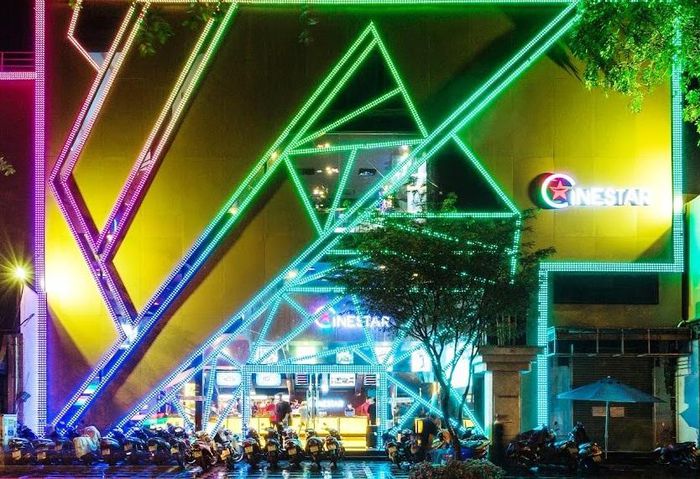 Thừa Thiên Huế tạm dừng hoạt động karaoke, quán bar, vũ trường từ 12h trưa nay