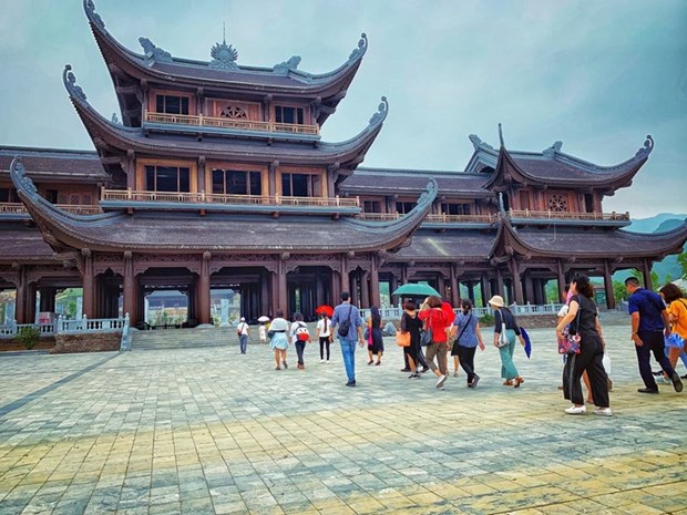 Ngành du lịch tiếp tục bị ảnh hưởng do khách hủy tour 