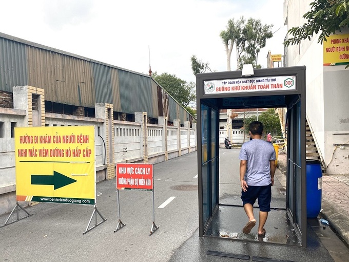 Điều tra sơ bộ 270 người đến khám tại Bệnh viện Nhiệt đới Trung ương cơ sở 2