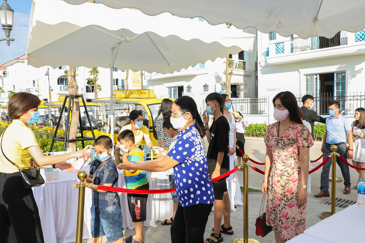 Chủ nhân tinh hoa ngỡ ngàng khi trải nghiệm thực tế Sun Grand City Feria