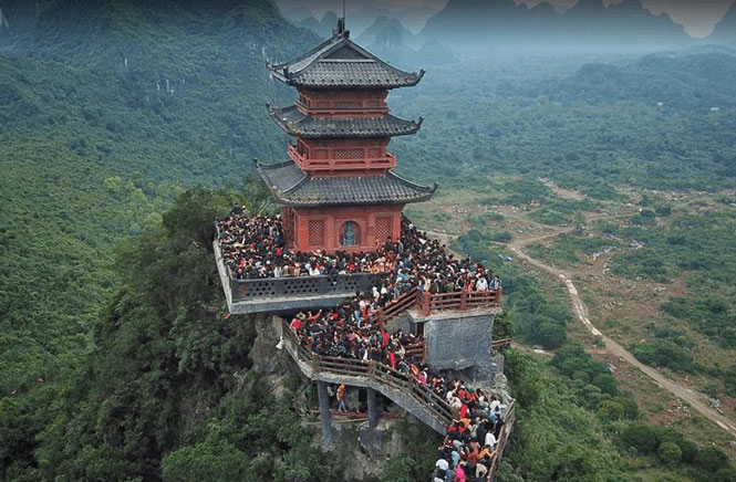 Nguy hiểm Ca mắc COVID-19 mới nhất ở Hải Dương đã tới tham quan chùa Tam Chúc 