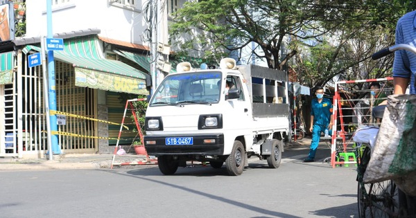 TP.HCM dừng hoạt động trung tâm tiệc cưới, phòng gym từ 18h hôm nay
