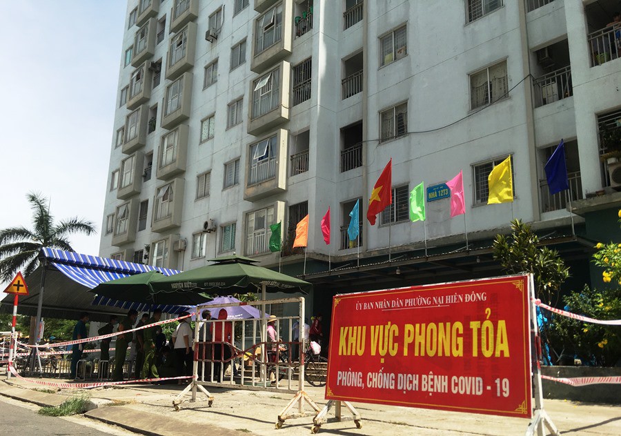 Quảng Nam Cách ly 21 trường hợp, trong đó có 13 trường hợp liên quan đến quan bar New Phương Đông