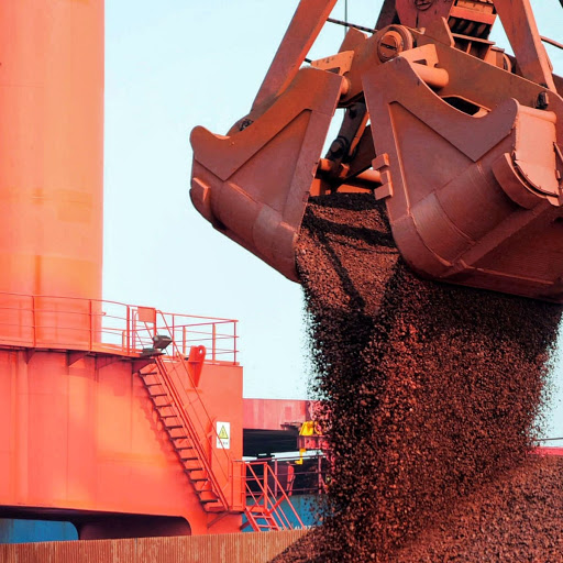 Tiếp bước giá thép, giá quặng sắt tăng nóng 10% trong vài phút phiên giao dịch đầu tuần