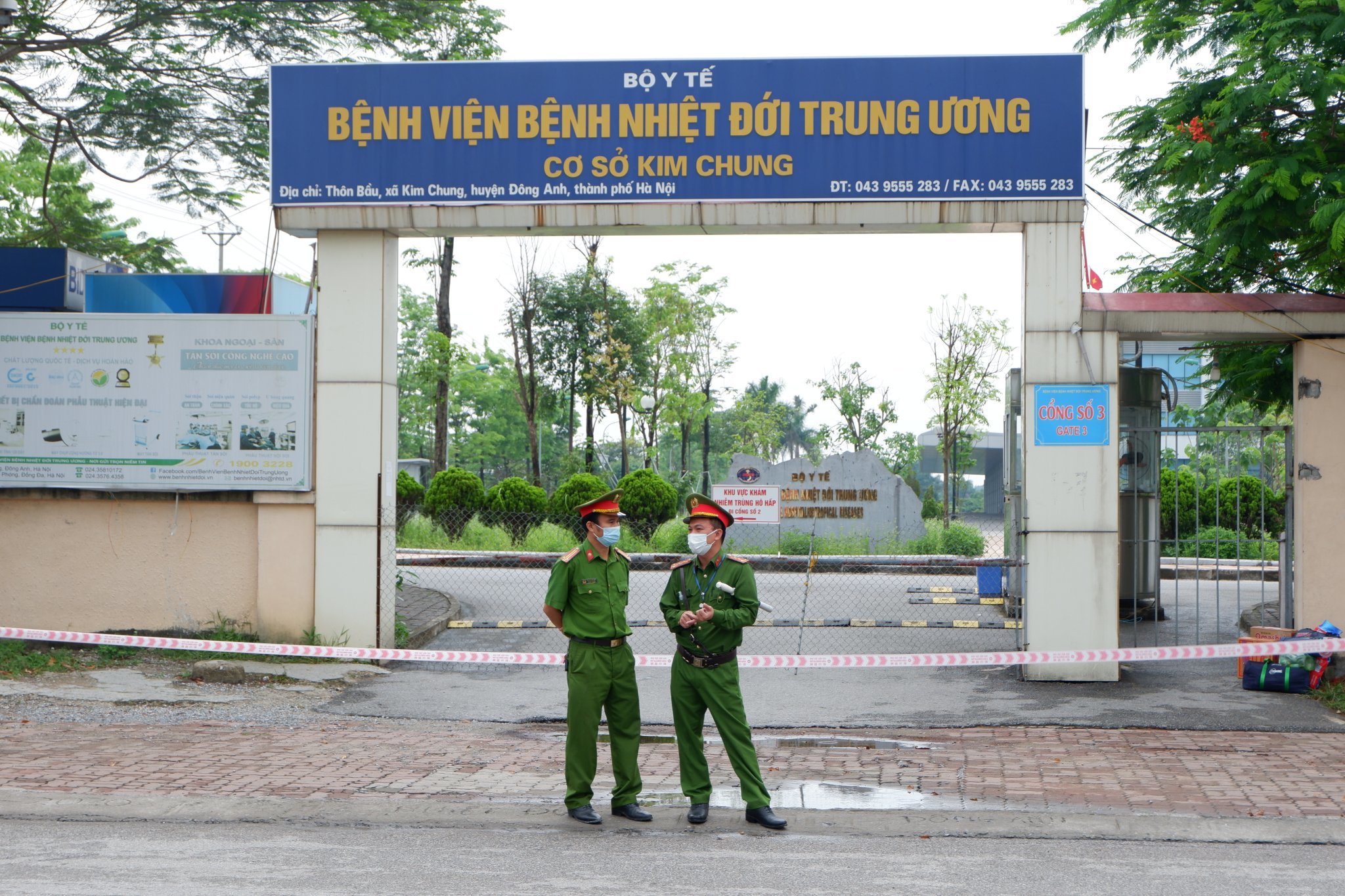 4 bệnh nhân Covid-19 ở Hà Nội diễn biến nặng, có ca phải chạy ECMO