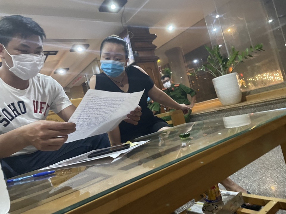 Đắk Lắk Bất chấp lệnh cấm, cơ sở massage vẫn lén lút hoạt động