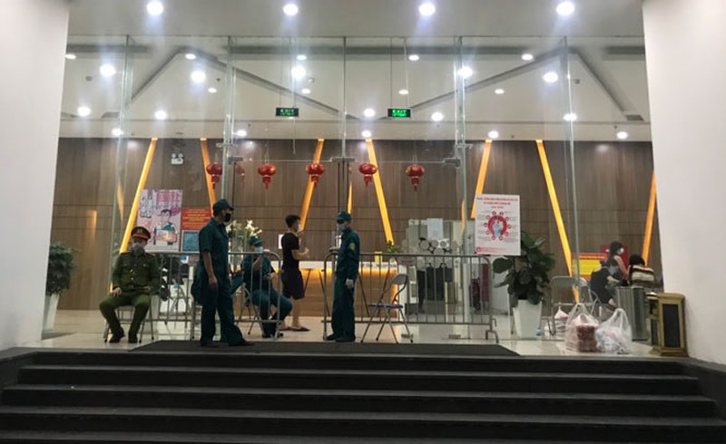 Vợ chồng GĐ Hacinco dương tính COVID-19 ở Center Point Cần khởi tố vụ án