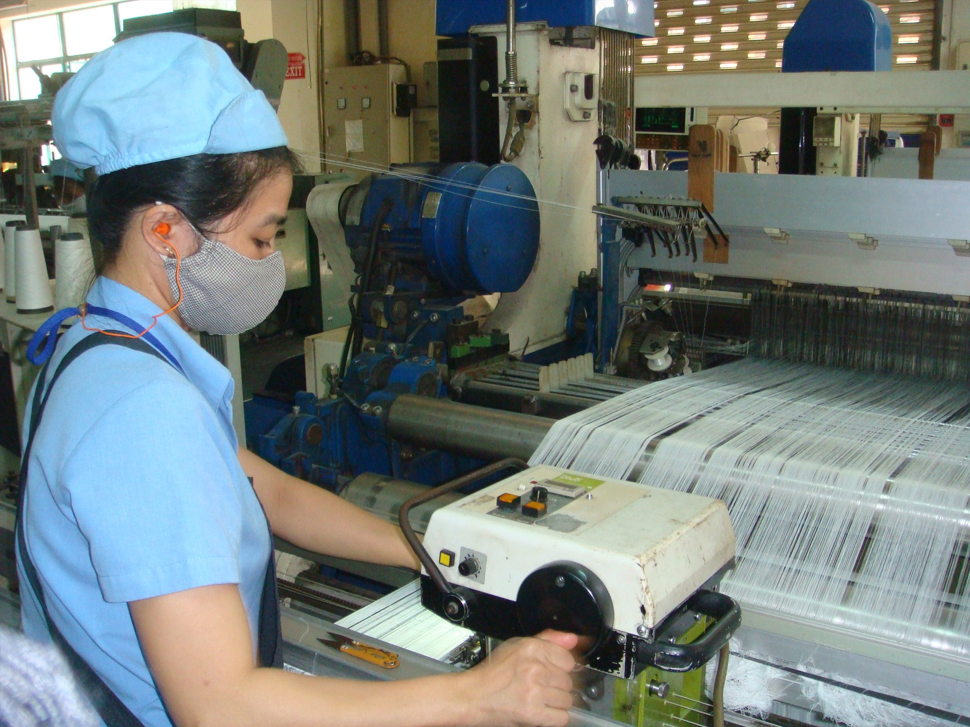 Tạm ngừng công việc do Covid-19 có được nhận lương