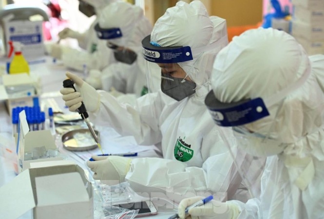 Vĩnh Phúc Khởi động hệ thống xét nghiệm sàng lọc vi rút SARS- CoV-2 bằng kỹ thuật Real – time RT- PCR