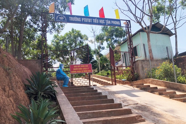 Điện Biên Đình chỉ 3 cán bộ liên quan đến chùm ca mắc COVID-19