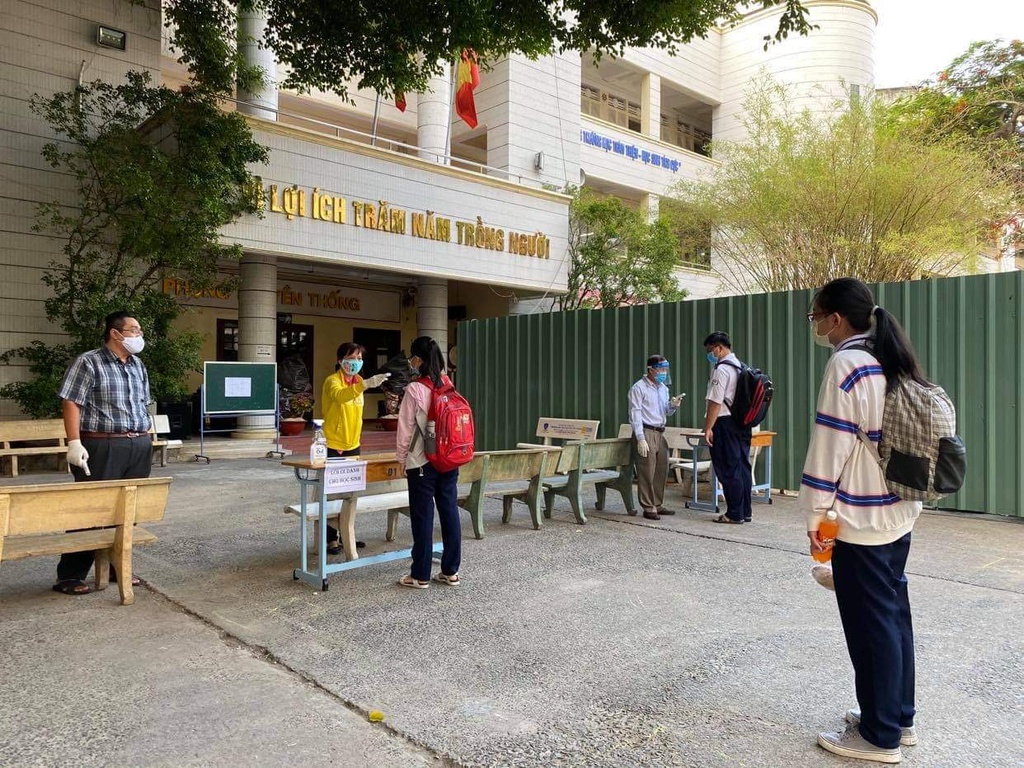 Hải Dương Một học sinh lớp 7 dương tính SARS-CoV-2, 100 thầy trò phải cách ly