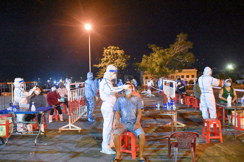 Đà Nẵng Nhân viên y tế trường học mắc COVID-19 chưa rõ nguồn lây