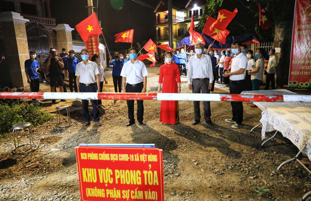 Hà Nội dỡ bỏ cách ly thôn Lỗ Giao từ 0h ngày 215