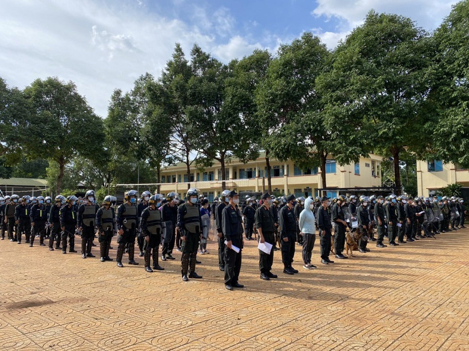 Cảnh sát Cơ động Đắk Lắk sẵn sàng cho ngày bầu cử