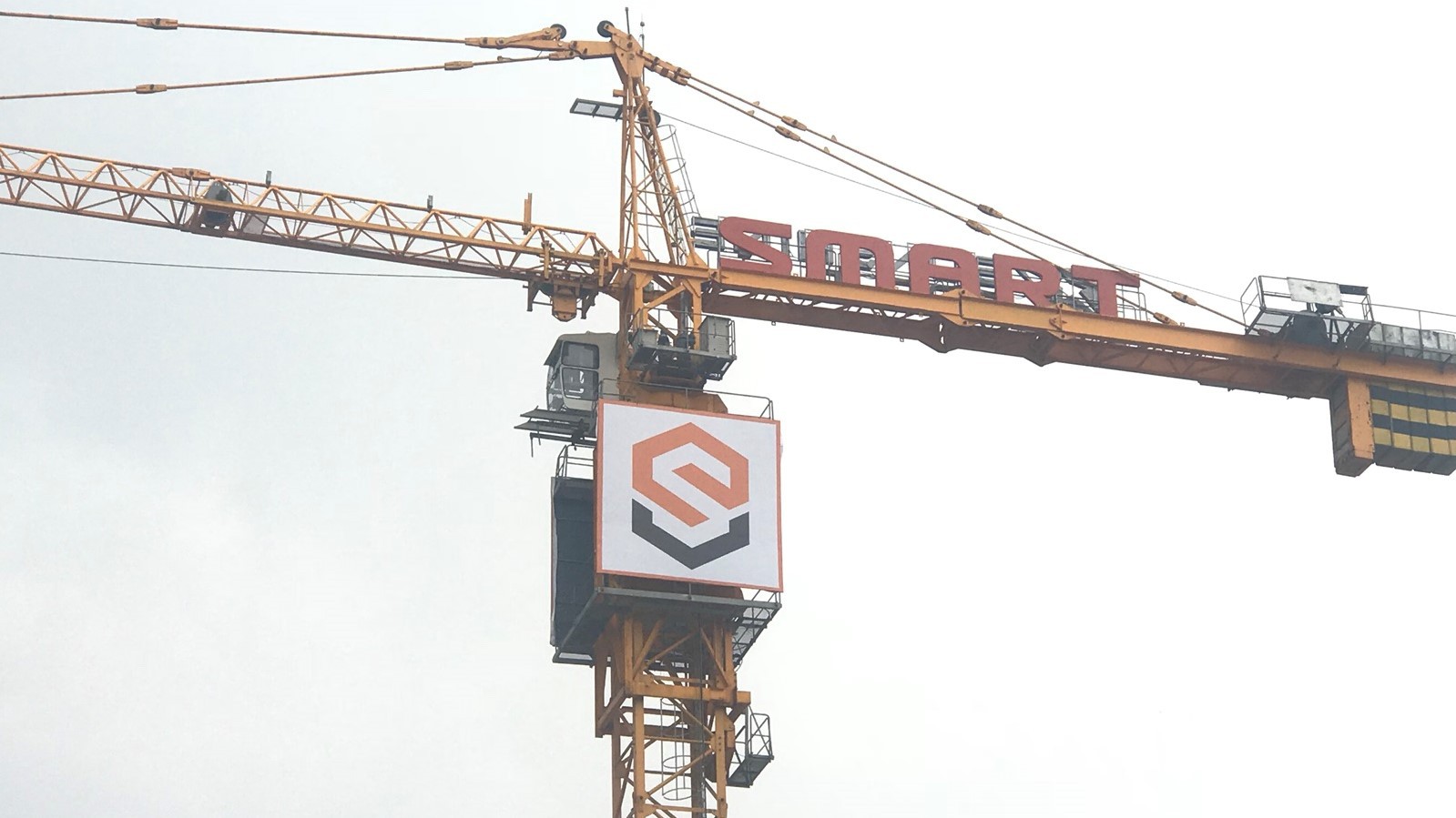 Cổ phiếu SCG tăng gần 4 lần trong phiên sáng 245