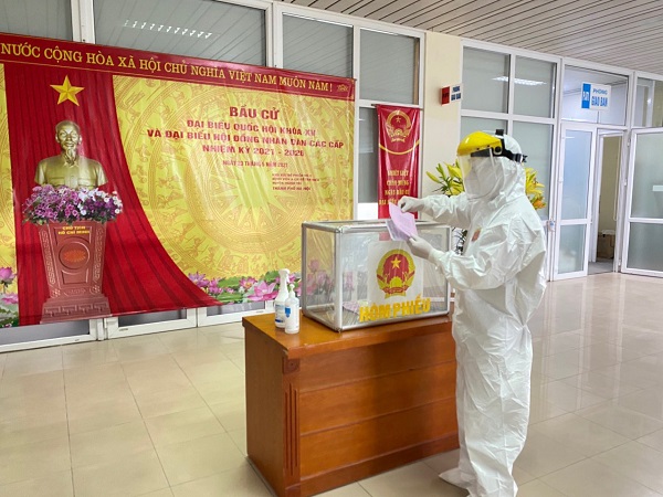 99,13% cử tri thành phố Hà Nội đã tham gia bỏ phiếu