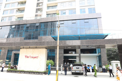 Hà Nội Phong tỏa tạm thời tòa nhà The Legend 109 Nguyễn Tuân