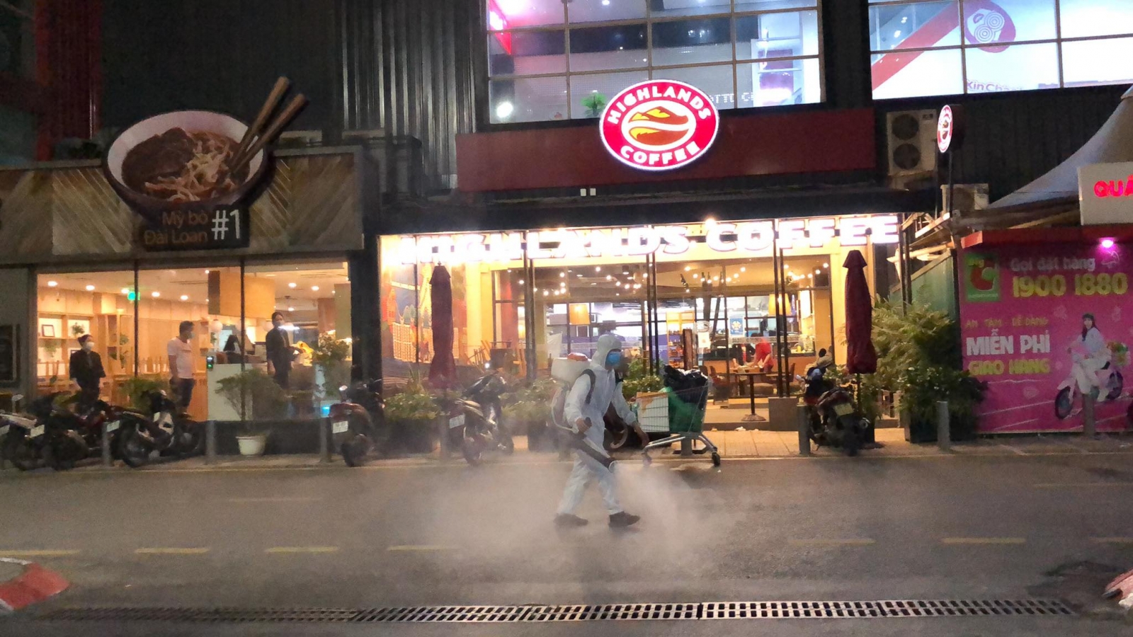 Thông tin nguời Ấn Độ ngã ở siêu thị Big C Thăng Long là không chính xác