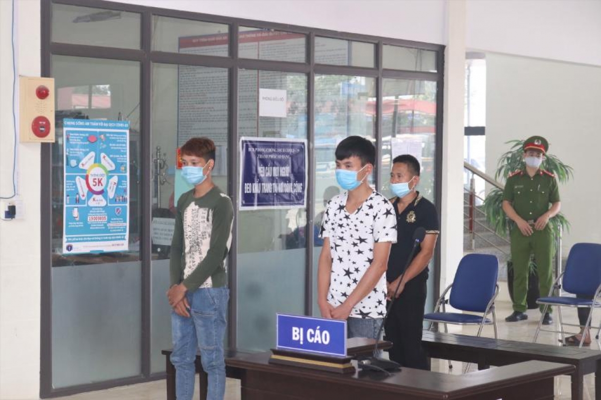 3 đối tượng tổ chức xuất nhập cảnh trái phép bị tuyên án 13 năm tù