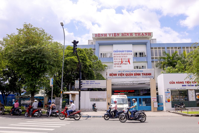 TPHCM Thêm bệnh viện tạm ngưng tiếp nhận bệnh nhân vì 3 ca nghi COVID-19 đến khám