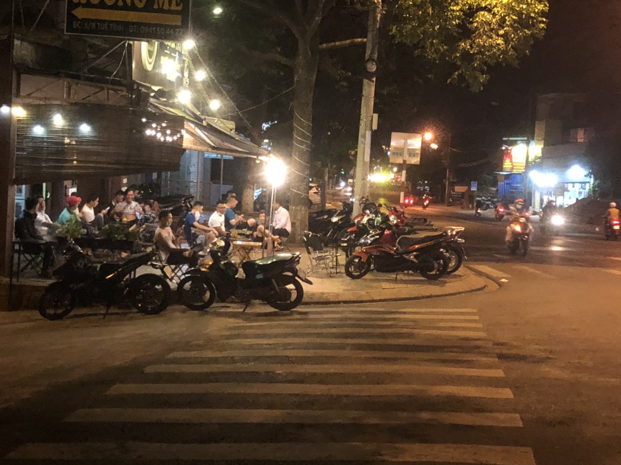 Đắk Lắk Dừng hoạt động kinh doanh vỉa hè và không tụ tập trên 10 người